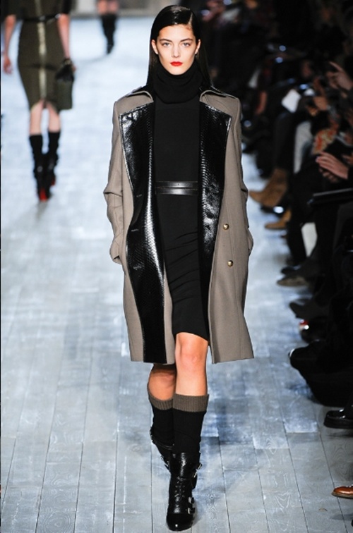 Victoria Beckham “tái xuất” với BST Thu Đông 2012 - 23