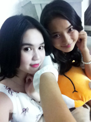 Ngọc Trinh lại khoe ảnh "tự sướng" - 3