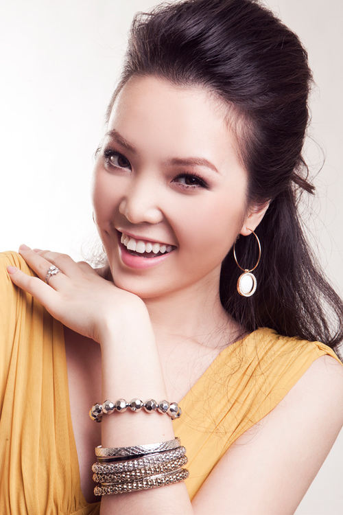 Á hậu Thụy Vân chưa "vỡ mộng" sau hôn nhân - 1