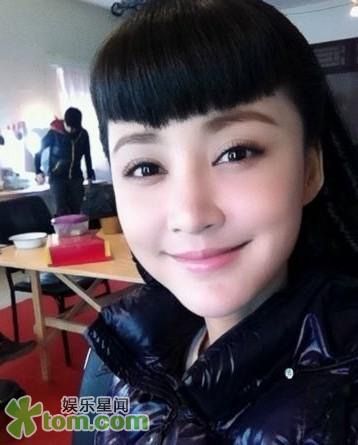 Trương Hâm Nghệ khoe ảnh "tự sướng" cực xinh - 5