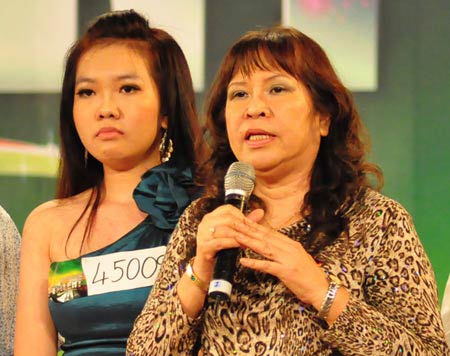 Showbiz Việt: Tất cả vì một chữ… danh! - 1