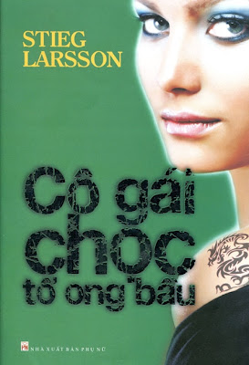 Cô gái chọc tổ ong bầu - 1