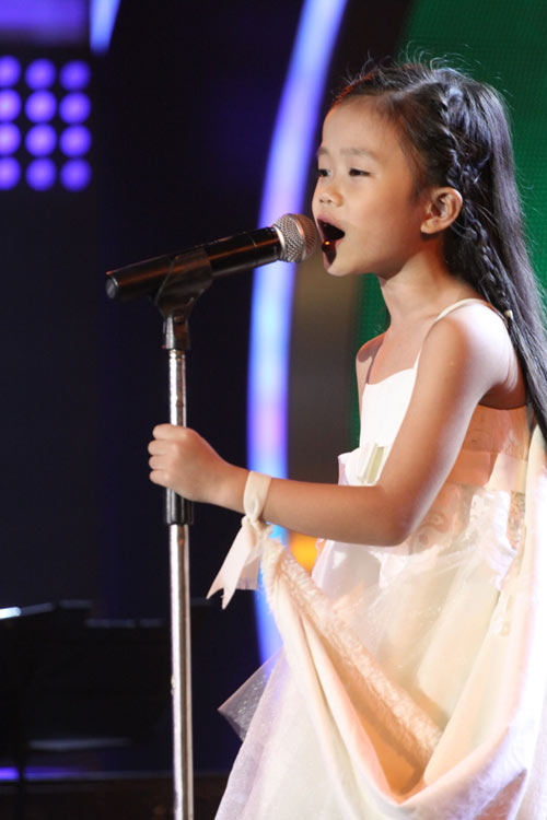 Thanh Trúc "cứu" đêm bán kết 3 VN's Got Talent - 1