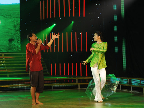 "Cô Thắm" Vân Trang khiến khán giả thích thú - 8
