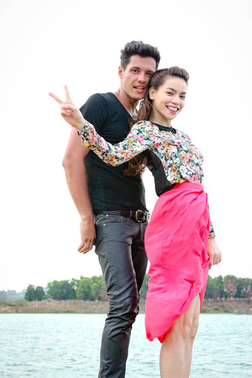 Sơ mi hoa Zara gây sốt cộng đồng thời trang - 14