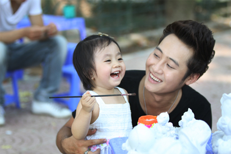Sao Việt bỗng dưng... khoe con - 4