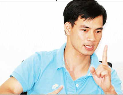 xuan bac: hoi chuyen gia dinh la thay buc minh - 1