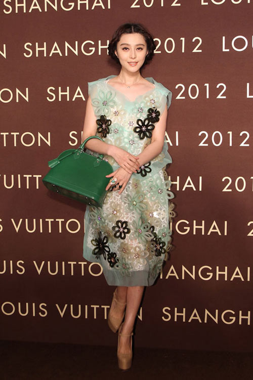 pham bang bang - ngoi sao quoc te mac dep nhat 2012 - 14