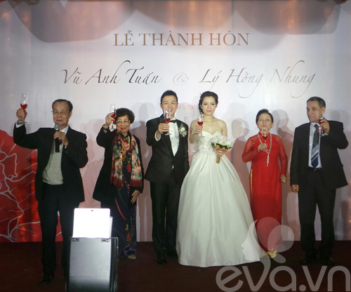 mc anh tuan bat ngo ket hon lan 2 - 1