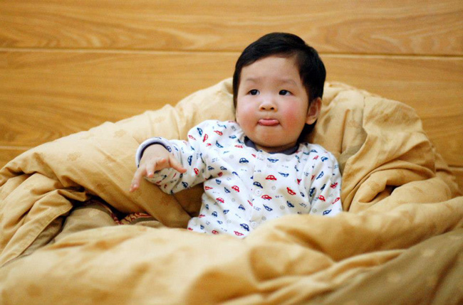 Ngắm con trai đáng yêu của Đan Lê