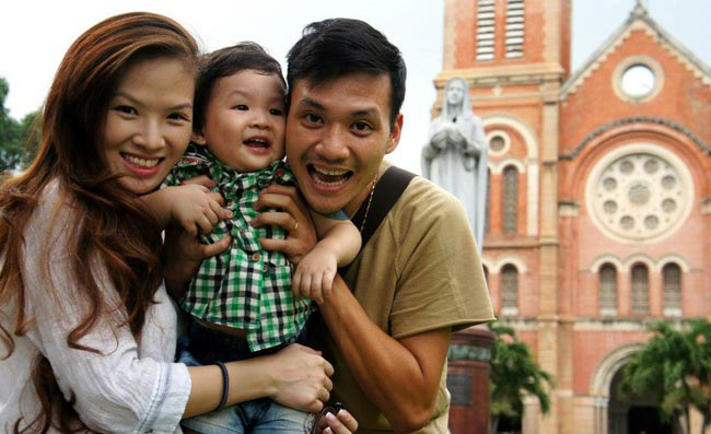 Ngắm con trai đáng yêu của Đan Lê