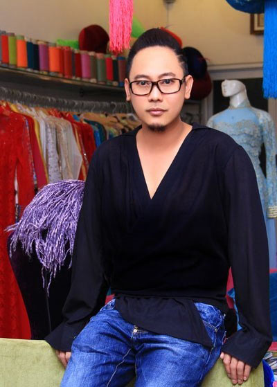 Võ Việt Chung kể xấu làng mẫu Việt - 2