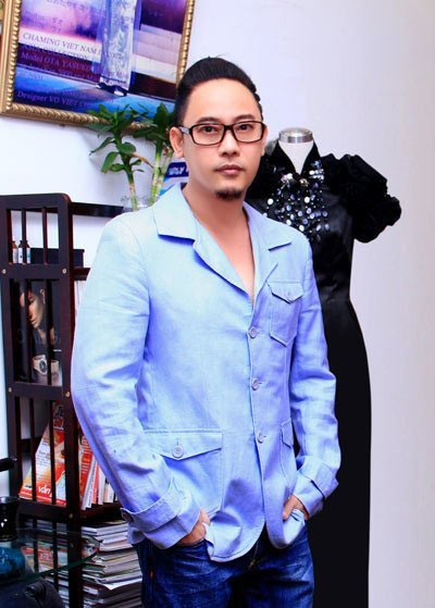 Võ Việt Chung kể xấu làng mẫu Việt - 3