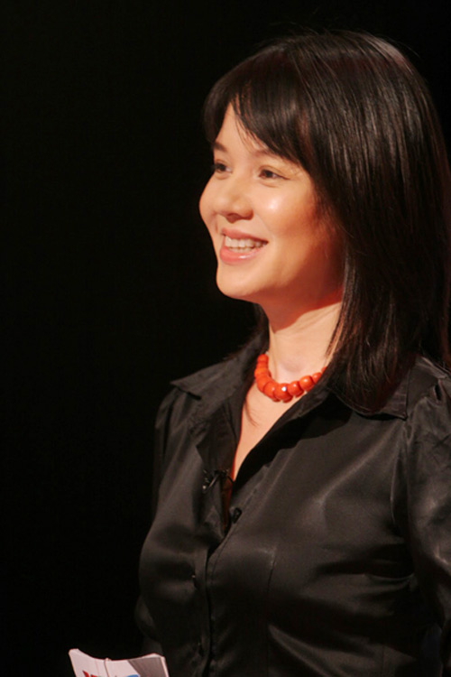 diem quynh tre trung khong ngo tuoi 41 - 10
