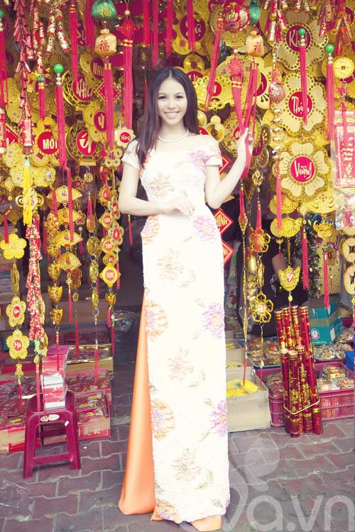 ban sao jennifer pham dien ao dai du xuan - 3