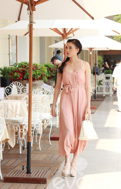 eva dep: valentine ruc ro cung co nang nang dong - 13
