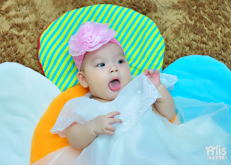 Bảo Trân dễ thương như & quot;thiên thần cá & quot;