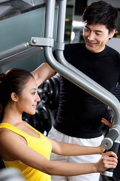 Chữa 'bệnh' hám gái cho chồng bằng... đi làm - 1