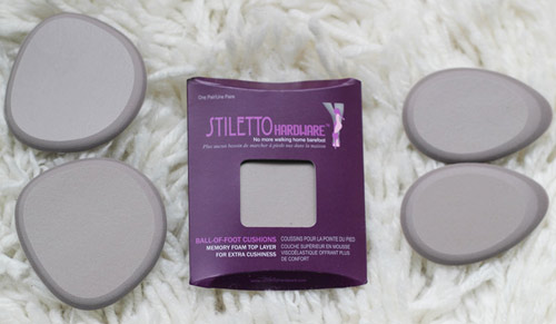 Đối phó với đôi giày 'lạc' size - 7