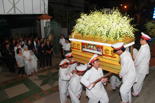 lang le dam tang dao dien phim "thach sanh" - 13