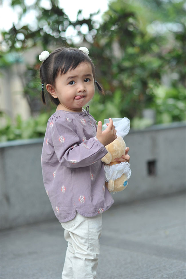 Hôm nay bé thích hẹn hò bạn trai