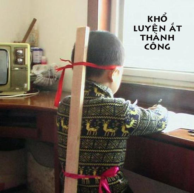 ' Chết ' cười khi nhìn bé ' tương tư '