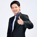 Làng sao - Bình Minh làm MC cho đối thủ The Voice