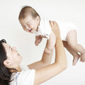 Làm mẹ - Rung lắc mạnh, mẹ Việt vô tình hại con