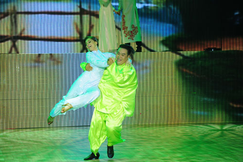vo chong thanh binh "doi so" buoc nhay hoan vu - 8