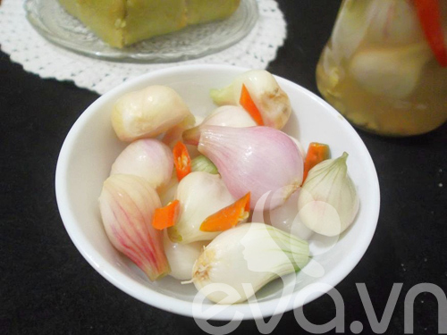 cach muoi dua hanh ngon ngay tet - 7