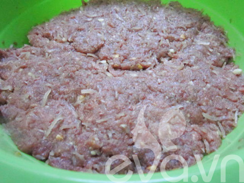 Tự tay làm nem chua nhậu Tết - 6