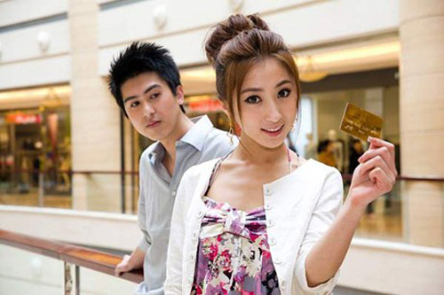 ngam ngui vo xau chieu chong - 3