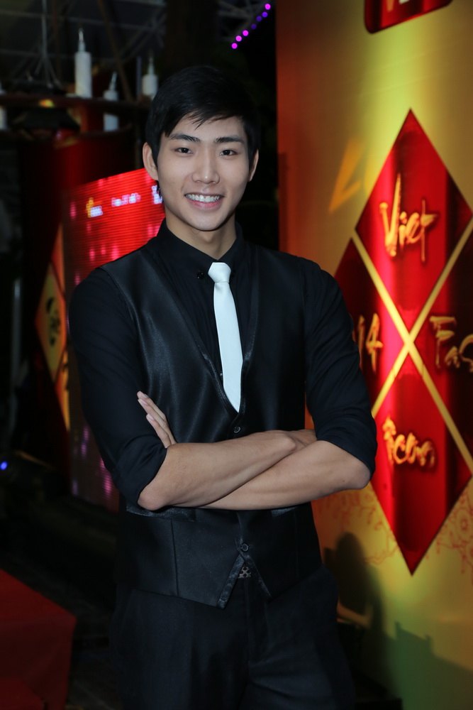 sieu mau huu long khoe nguoi yeu "chan dai" - 1