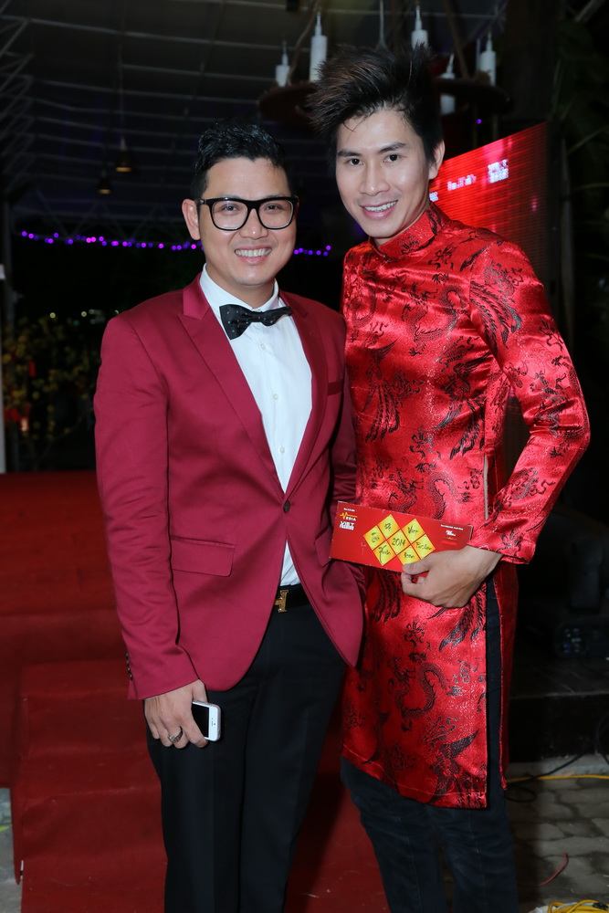 sieu mau huu long khoe nguoi yeu "chan dai" - 9