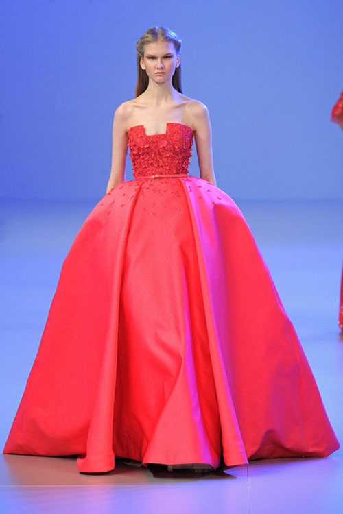 mau tre nga nhoai tai show elie saab - 20