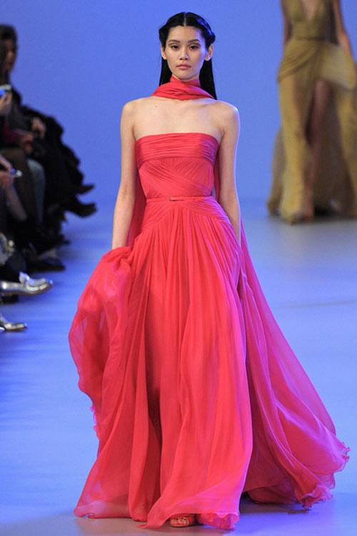 mau tre nga nhoai tai show elie saab - 7