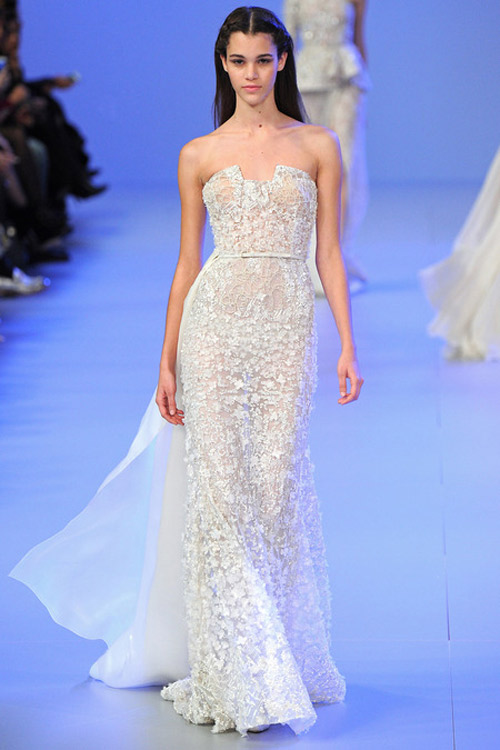 mau tre nga nhoai tai show elie saab - 11