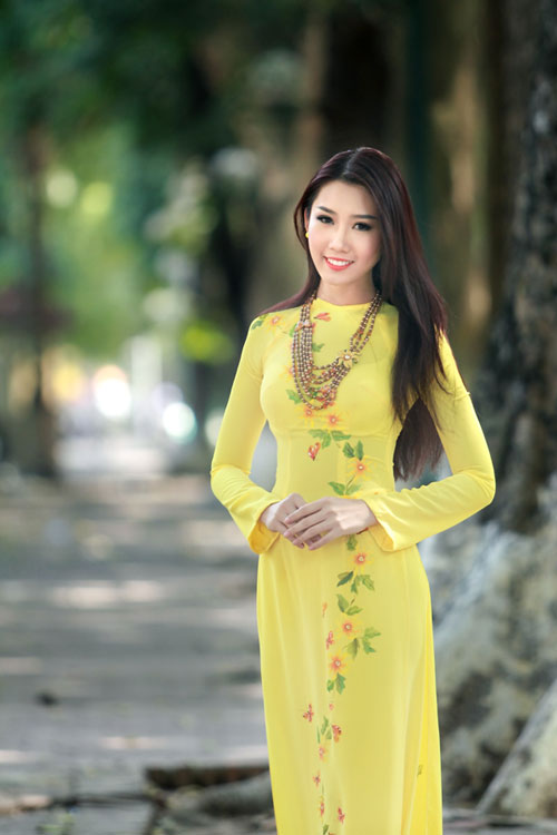 le huynh thuy ngan ra bac don xuan - 1