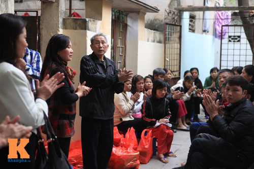 ha noi: tet buon o xom chay than - 12