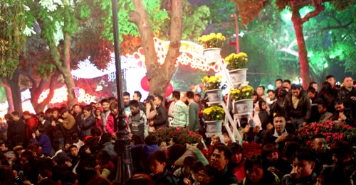 phao hoa ruc sang, xuan da ve tren khap moi mien - 6