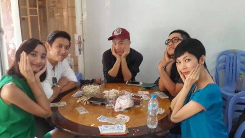 me met ngam nguoi yeu dien trai cua le thuy - 10