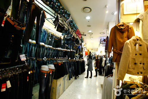 khám phá chọ thòi trang "khủng" myeongdong - 12