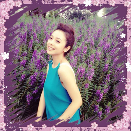 jennifer pham rang ro giua vuon hoa - 1