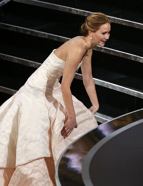 jennifer lawrence lai "vo ech" tai oscar 2014 - 6