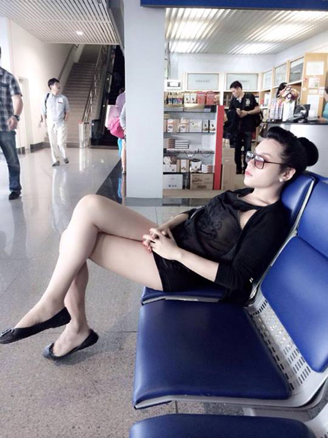 ' Bản sao Hà Hồ ' đăng ảnh chuyển giới đau đớn