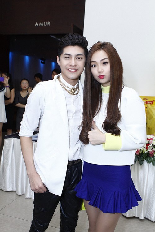 minh hang cuoi "tha ga" ben noo phuoc thinh - 8