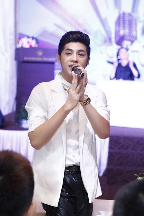 minh hang cuoi "tha ga" ben noo phuoc thinh - 10