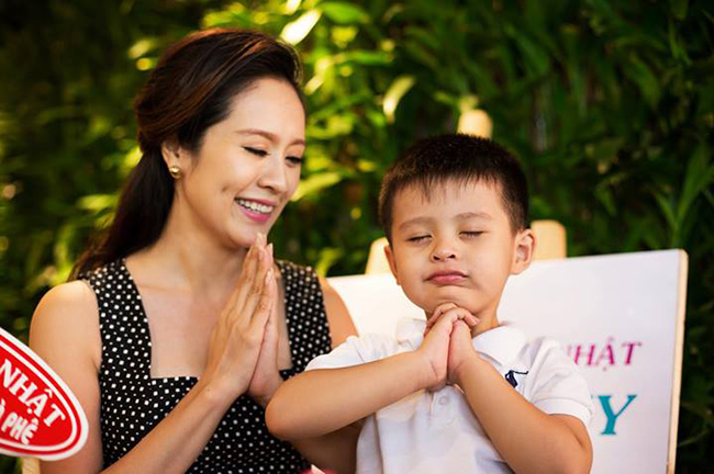 & quot;F1 & quot; nhà Thanh Thúy đẹp trai ngất ngây