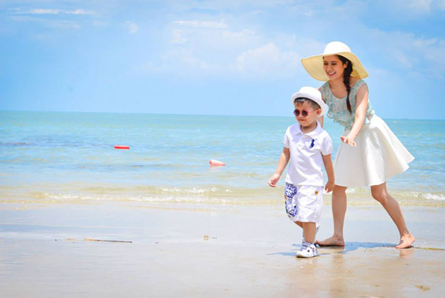 & quot;F1 & quot; nhà Thanh Thúy đẹp trai ngất ngây