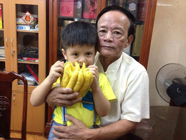 & quot;F1 & quot; nhà Thanh Thúy đẹp trai ngất ngây
